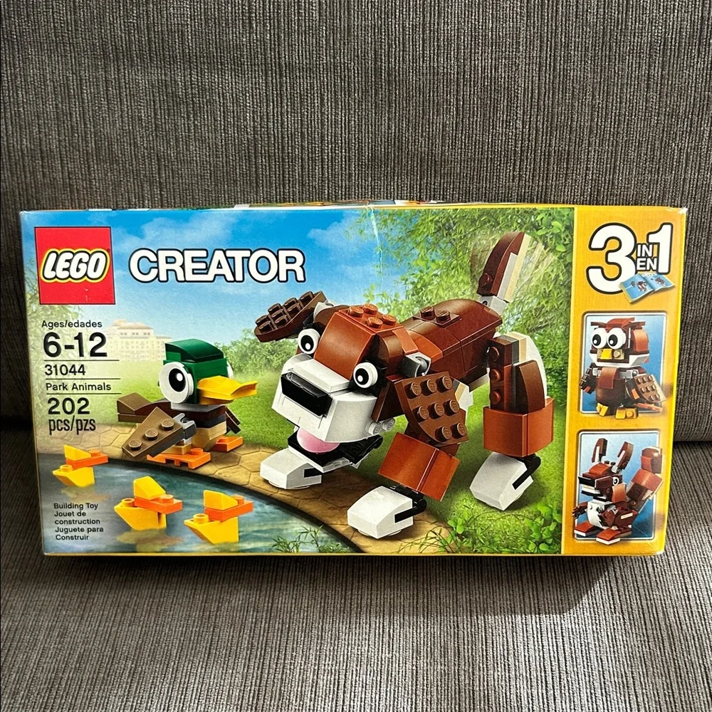 LEGO Creator Park Animals 31044 Retired Set 202 pieces NEW
